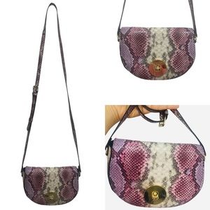 Snakeprint purple/gray body crossbody purse